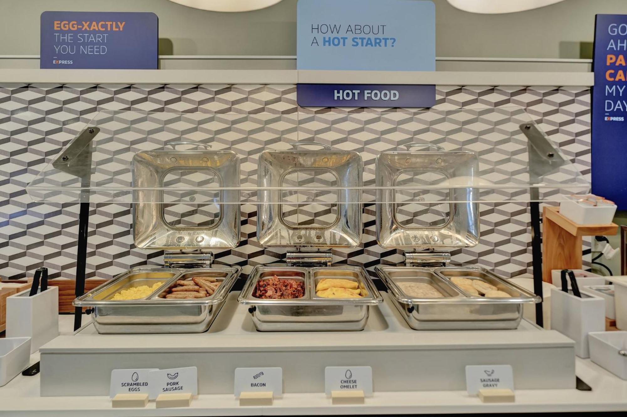 Holiday Inn Express Hotel & Suites Beatrice By Ihg Ngoại thất bức ảnh